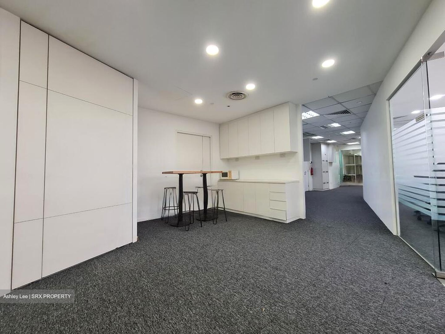 City Gate (D7), Office #451047561